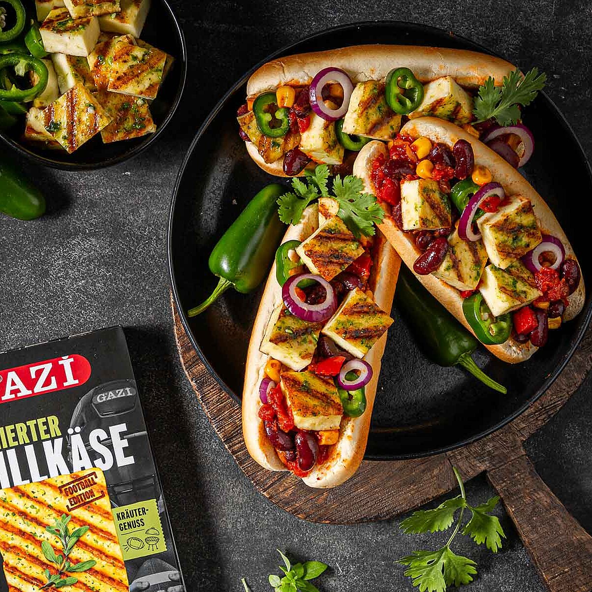 Grillkäse Hot Dog Chili